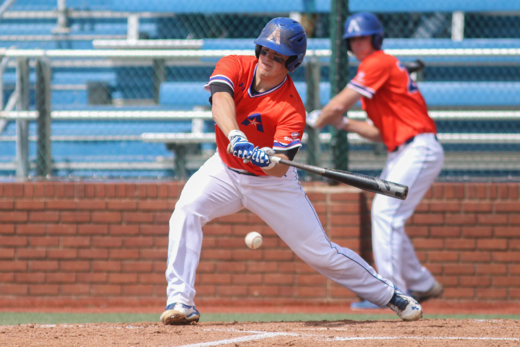 UTA baseball player named to Buster Posey National Collegiate Catcher of the Year watch list